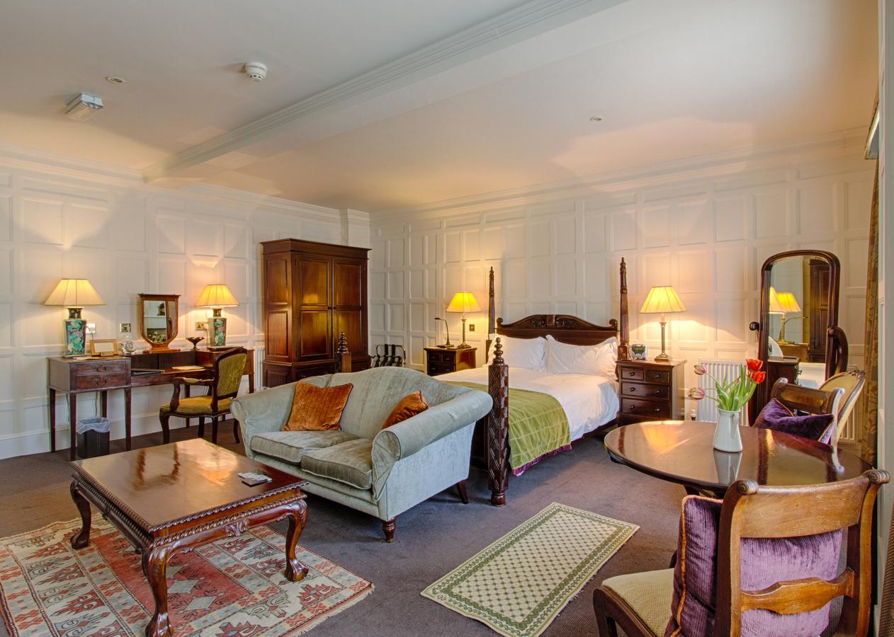 The Old Vine Hotel